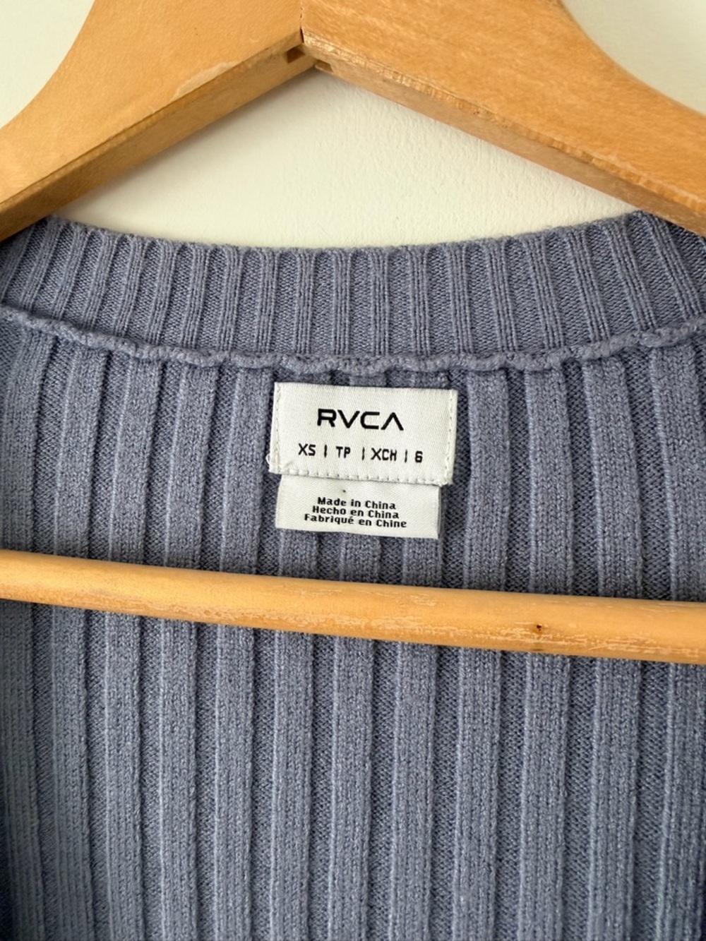 RVCA Cropped Ribbed Cardigan - Picture 2 of 5